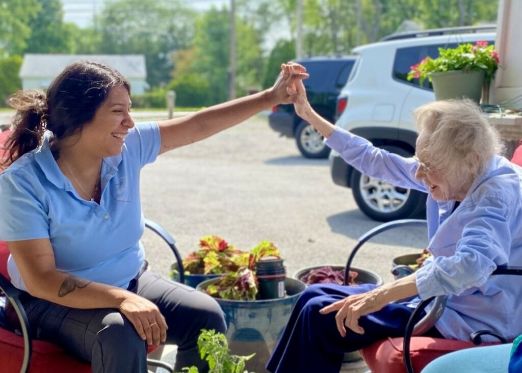 Holisticare Homes, assisted living home elkhart IN, group home, senior living community, senior care, dementia care